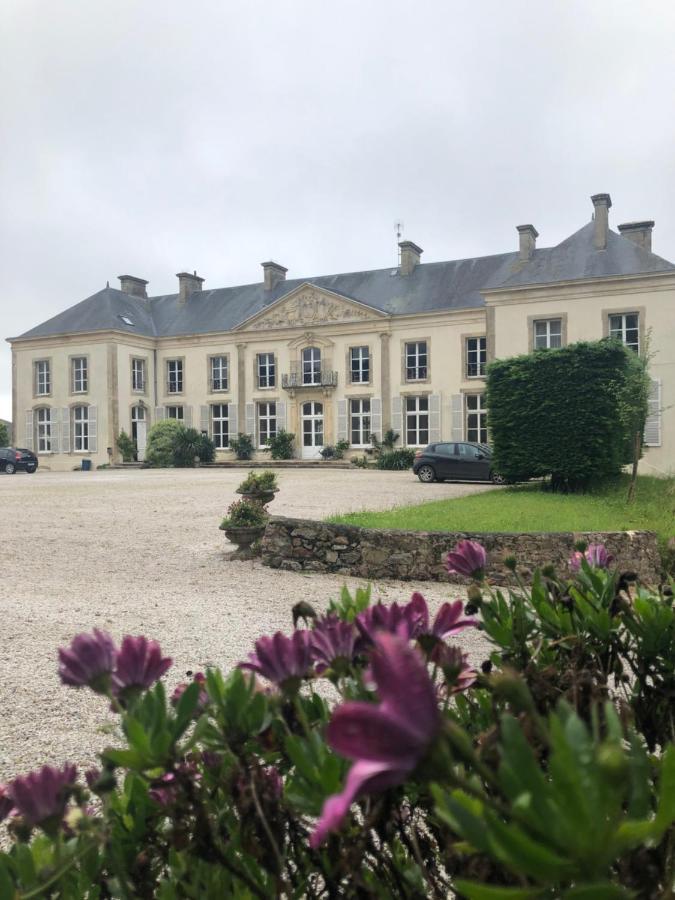 Hotel Du Chateau De Quinéville Exteriér fotografie