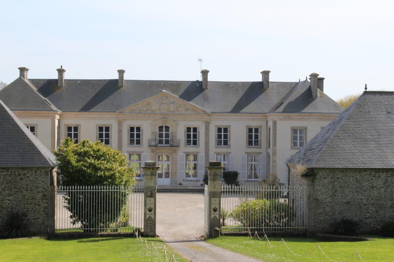 Hotel Du Chateau De Quinéville Exteriér fotografie